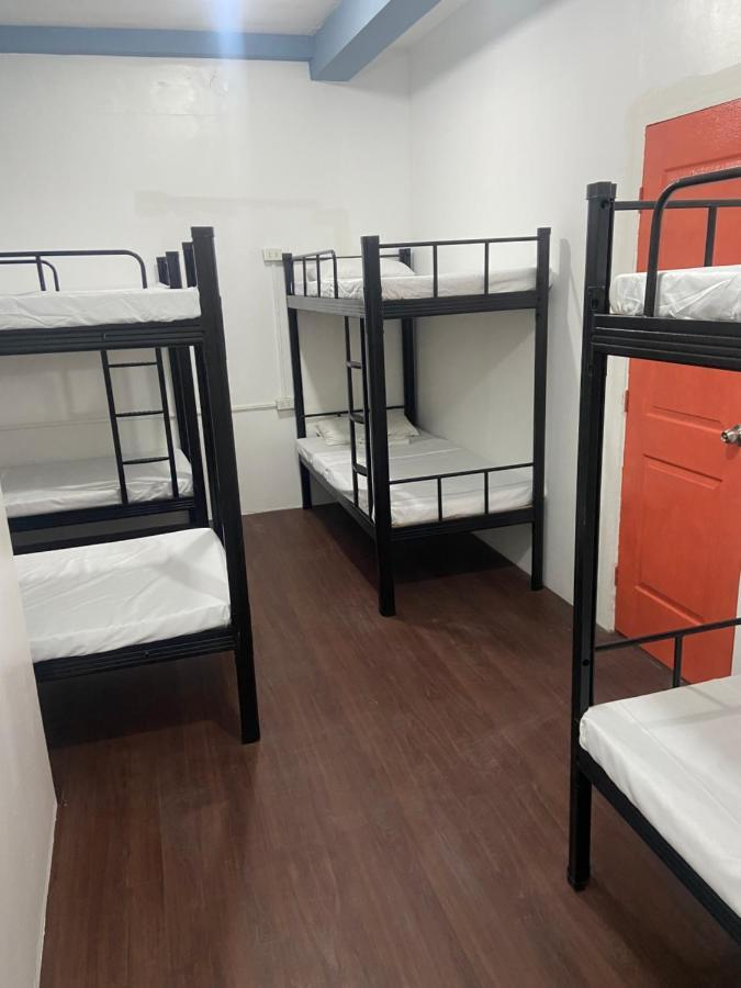 Lime Lite Manila Hostel Μακάτι Εξωτερικό φωτογραφία
